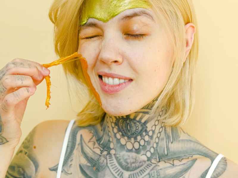 Skincare et culpabilité : pourquoi tu n’as pas à te sentir nulle de ne pas avoir de routine beauté